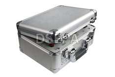 可調高壓數字兆歐表側面